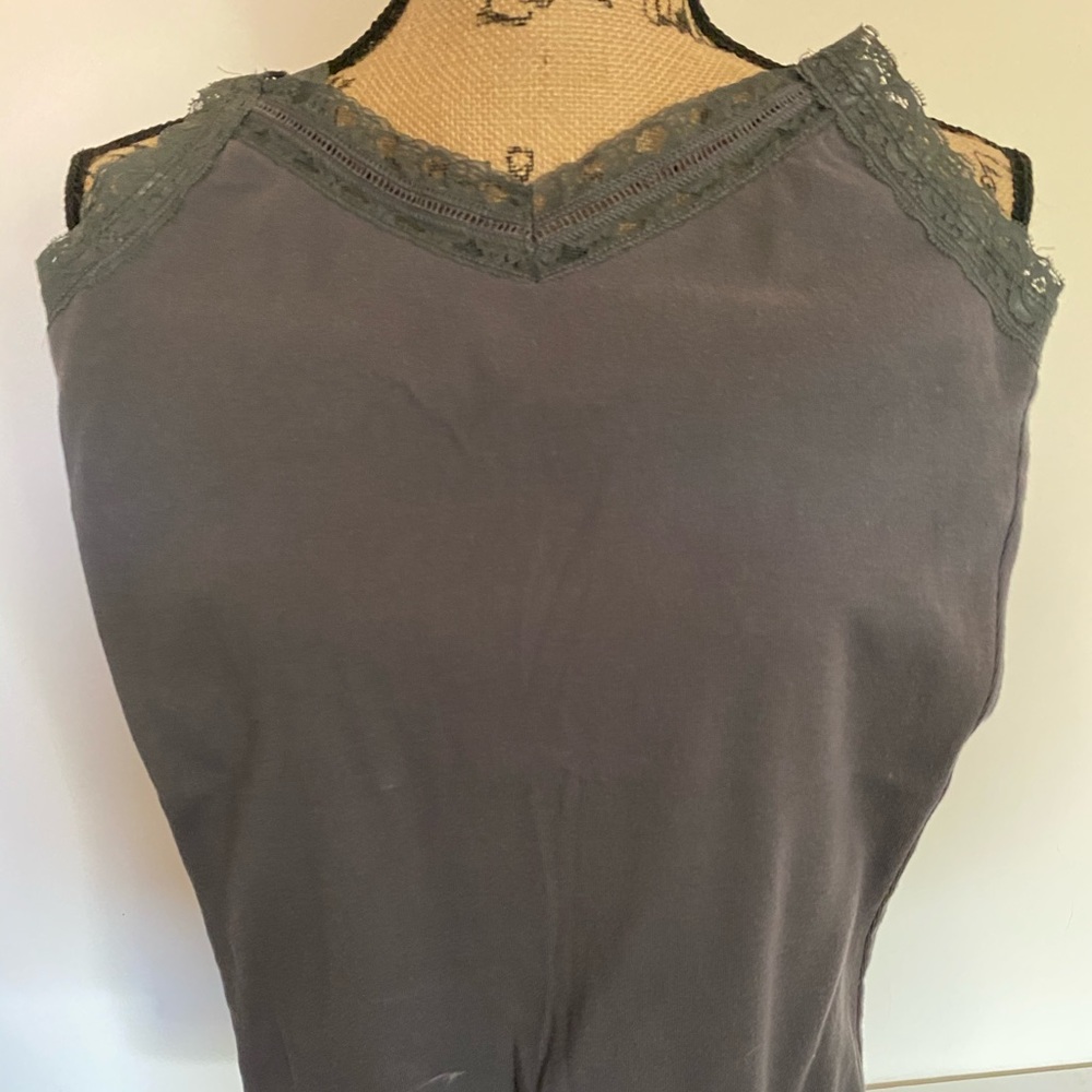 Abercrombie Large Tank